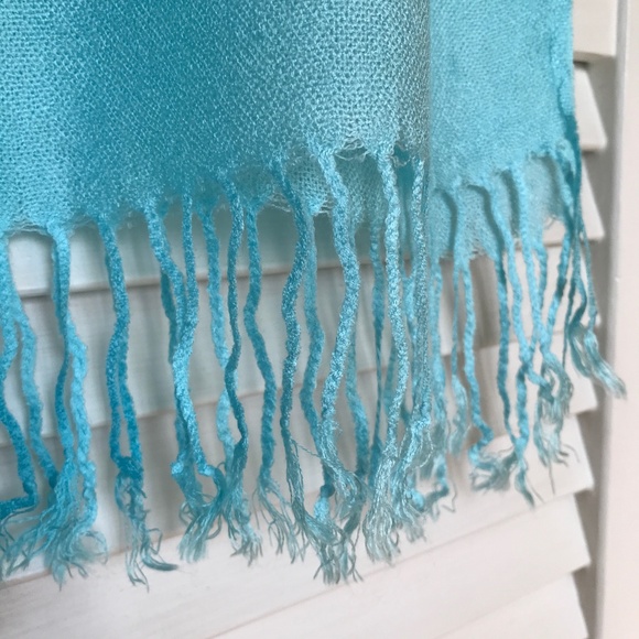 Blue Pashmina Scarf- Ombre! EUC 3/$19 - Picture 5 of 9